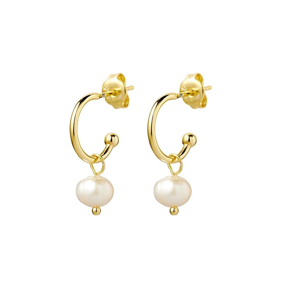Pearl Earring